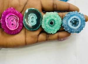 สร้อยคอจี้หินสีรุ้งสุดมหัศจรรย์อัญมณีอัญมณีธรรมชาติราคาถูกอัญมณีสีรุ้งอาเกตอัญมณีหลวม - Product Image 3