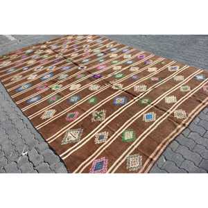 Vintage Turkish Rug, Oversize 7.6x12.2 ft (231x371 cm) Rug, <b>Brown</b> Floral <b>Wool</b> Rug - Product Image 2