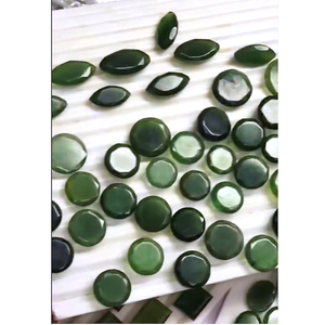 Serpentina Natural de Alta Calidad, 351 Piezas, 14x10mm, 16x12mm, 20x16mm, Facetas Ovaladas y Rectangulares, 2945 Quilates, Color Verde Iroc, US$236 - Product Image 3