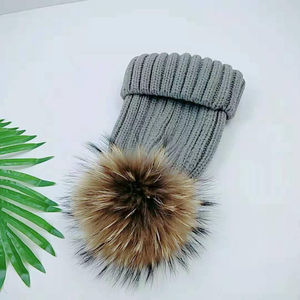 Chapeau en fourrure pompon coloré pour filles, tricoté à la main avec une vraie boule de fourrure, mode hiver - Product Image 4