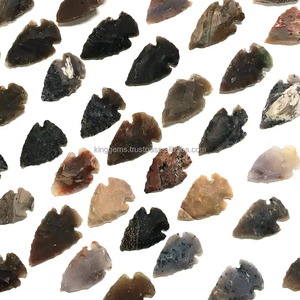 Venta al por mayor de piedras preciosas de ágata natural de fantasía en forma de punta de flecha de 1-1.5 pulgadas, hechas a mano por KINGGEMS, figura tallada para decoración del hogar Feng Shui - Product Image 2