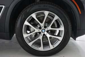 BMW X5 xDrive40i AWD 2019 / Disponible à la vente avec faible kilométrage, moteur essence, véhicule d'occasion en excellent état et sans accident, Offre Spéciale, Conduite à gauche - Product Image 5