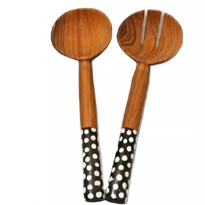 Cuenco de madera de diseño tradicional, juego de Acasia para cocina, usos prémium, fabricación de cuencos de servicio de alta calidad, superventas - Product Image 2