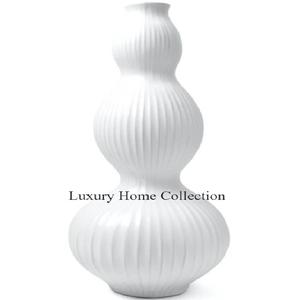 Fancy <b>Wedding</b> Tabletop Customizable <b>Vase</b> With Double Side Handle Hammered Design at Wholesale Price From Indian Supplier - Product Image 2