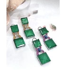 Boucles d'oreilles doubles fusion élégantes et tendance en zircon plaqué argent de qualité supérieure, au look moderne, pour femmes et jeunes filles, idéales pour les mariages et les soirées. - Product Image 2