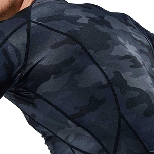 2025-26 New Arrival Men's Rash Guard Premium Quality Customized Design Hot Selling Competitive Price Breathable Quick Dry - Product Image 3