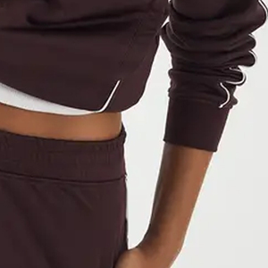 Pull-over uni à col montant pour femme avec fermeture éclair, tissu de haute qualité à prix avantageux, tissu doux - Product Image 4