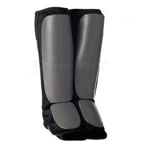 Espinilleras de boxeo de secado rápido hechas a medida de alta calidad con espinilleras de neopreno y cuero para entrenamiento - Product Image 4