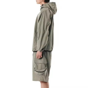 Survêtements coupe-vent en nylon respirant de qualité supérieure OEM Ensemble de survêtements coupe-vent d'hiver à fermeture éclair avec logo imprimé personnalisé deux pièces - Product Image 4