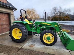 JOHN DEAR TRACTOR 5103 50HP 4WD 560HRS - Product Image 4