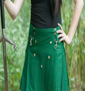 Kilt écossais rouge de haute qualité et durable pour hommes, traditionnel des Highlands, standard professionnel, coton et laine, KIWIZ INDUSTRIES - Product Image 3