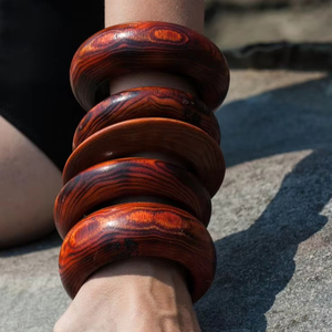 STYLED Design unique Bracelet et bracelet en bois Taille personnalisée Bracelets en bois Bracelet fait à la main Fleur Bracelet manchette en bois - Product Image 1