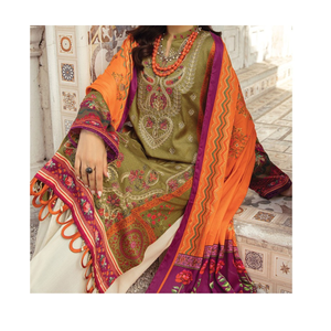 Dernières robes 3 pièces respirantes en velours côtelé imprimé pour femmes Impression numérique fabriquée au Pakistan disponibles à la vente - Product Image 2