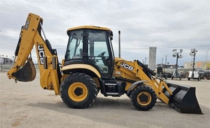 Retroexcavadora y cargadora frontal JCB 3CX usada con motor Deutz Carga nominal de 6 toneladas Compra de bajo costo Bien mantenida y lista para trabajar - Product Image 2