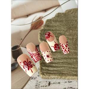 Faux ongles rétro rouge à pression, nail art vintage rouge avec icône musicale, chic et élégant - Product Image 1