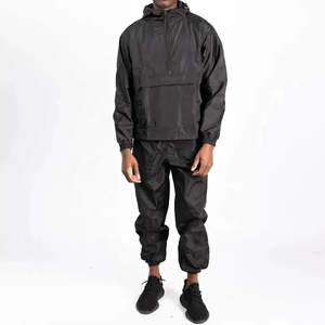 Ensemble de sport d'hiver unisexe personnalisé en deux pièces, veste coupe-vent à demi-zip, survêtement en nylon, taille plus, léger, 2 pièces - Product Image 1