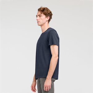 T-shirts personnalisés en trois mélanges pour hommes 50% coton 50% polyester Concevez votre propre avec photo 50% coton 50% polyester T-shirts - Product Image 4