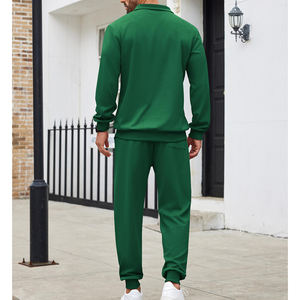 Vente en gros 2024 Ensemble de survêtements de jogging pour hommes Ensemble de survêtements avec logo personnalisé Ensemble de survêtements en coton à col rond polyester - Product Image 3