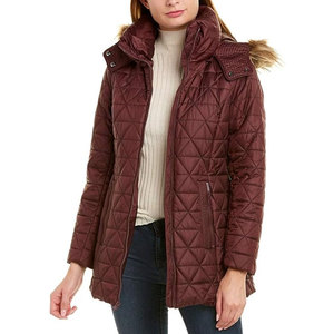 Veste matelassée pour femmes, matériau de haute qualité, vente en gros, capuche tricotée, vêtements d'extérieur d'hiver, OEM, respirante, personnalisable - Product Image 4