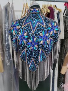 Accentue Look élégant Poly-Mesh perlé Cape robes de soirée élégante robe de club avec touche luxueuse - Product Image 3