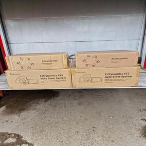 Dispositivo de dirección automática GPS de bajo costo para vehículos agrícolas con fácil operación y alta eficiencia para conducción en línea recta - Product Image 4