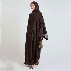 Mujeres Abaya Último diseño Abayas personalizadas Hecho en Pakistán Disponible a granel para la venta a precios razonables - Product Image 6