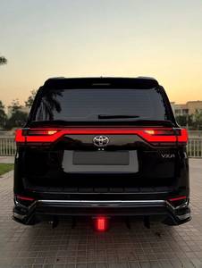 Toyota Land Cruiser LC300 VXR VIP Usato 2026 SUV 4.0L Benzina Turbo Automatico R18 Telecamera 360° Euro VI |   Pronto per l'esportazione - Product Image 6