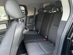 Toyota FJ Cruiser V X.R, moteur à gauche d'occasion, modèle complet en Option 2014, spécifications de la fcc bien entretenues comme neuves à vendre - Product Image 6