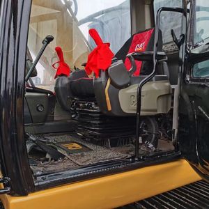 Excavadora Usada Caterpillar Cat320D Modelo 2022 en Excelentes Condiciones, Incluye Bomba de Caja de Cambios PLC, 34 Toneladas, Capacidad de Cucharón de 2.6m - Product Image 4