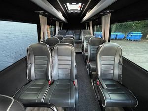 Mercedes Sprinter 2017, Autobús con Volante a la Derecha, Transmisión Automática, Gasolina, Emisión Euro 3, 11-20 Asientos, Velocidad Máxima 111-130 km/h - Product Image 4