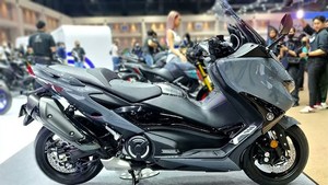 Yamahaa TMAX 560/último modelo - Product Image 5