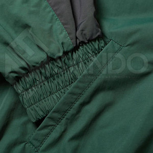 ชุดลำลองกันลมโอเวอร์ไซส์วัสดุทนทานพร้อมฝาปิดเอวยางยืดลายทึบ - Product Image 6