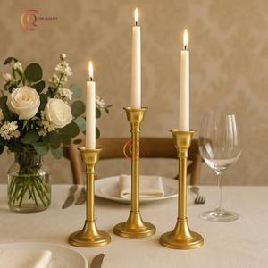 Top vente fait à la main dessus de table décoratif unique bougeoir plus récent ensemble de conception de 3 bocaux de bougie d'intérieur plaqués or en inde - Product Image 2