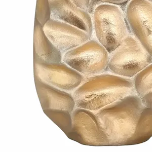 Vase à fleurs en métal artisanal pour la décoration intérieure, vase haut de gamme fabriqué à la main par Zahid Exports. - Product Image 5