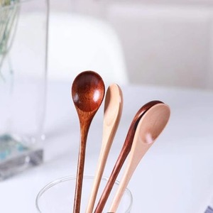 Cucharas manuales de madera de acacia ecológicas de primera calidad para servir café y té - Product Image 2