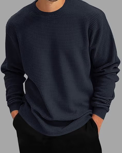 T-shirt à manches longues en coton 100% de haute qualité, 240 GSM, épaules tombantes, taille personnalisée, logo multicolore, t-shirt à col rond surdimensionné pour homme - Product Image 3