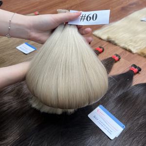 Couleur en vrac cheveux Extension de cheveux humains naturels droits couleurs complètes avec 39 couleurs en stock et prêt à expédier de haute qualité - Product Image 1