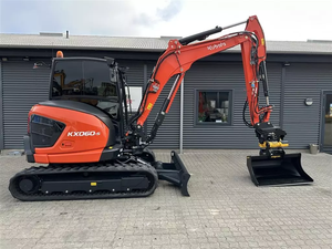 Mini-excavatrice sur chenilles Kubota KX060-5, 6 tonnes, compacte, avec boîte de vitesses, pour travaux de construction et agricoles - Product Image 1