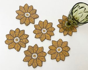 Sous-verres en perles de verre faits à la main-Sous-verres classiques portables pour église et cadeaux religieux avec support en polyester (4x4 pouces) - Product Image 2