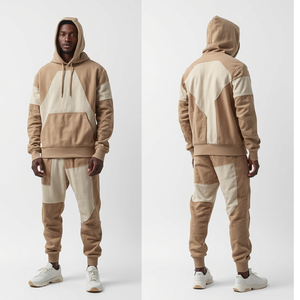 Conjunto Deportivo para Hombre, Sudadera con Capucha y Pantalones Jogger, Diseño Beige con Parches, Estilo Urbano Moderno e Informal - Product Image 4