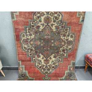 Turkish Vintage Area Rug 4.5x7.5 ft, <b>Red</b> Ombr Rug <b>Wool</b> - Product Image 2
