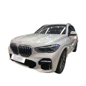 Véhicule d'occasion 2024 – Break de luxe intermédiaire, essence, automatique, transmission intégrale, édition premium, sièges en cuir, toit ouvrant panoramique - Product Image 2