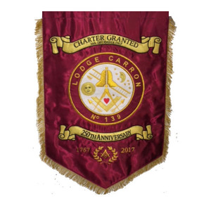 Drapeau brodé à franges, Ulan prussien, rouge, émbleme brodé à la main, drapeau brodé, bannière brodée - Product Image 1