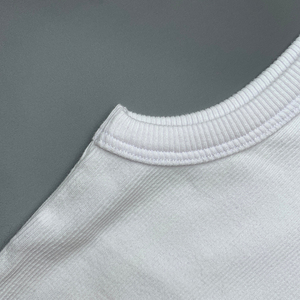 Camiseta sin mangas de cuello redondo de algodón acanalado largo para mujer de alta calidad tela de Jersey transpirable informal personalizada - Product Image 3