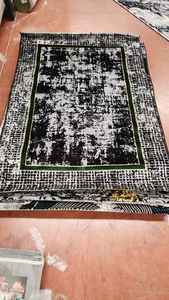 Alfombra Moderna de Poliéster con Estampado Animal, de Pelo Corto, Hecha a Máquina, para Sala de Estar, Decoración del Hogar, Lavable y Antideslizante, Venta al Por Mayor de Fábrica - Product Image 4