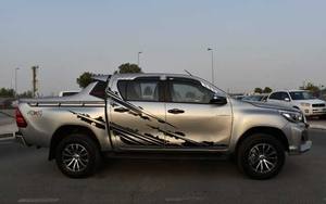 2018-2021 camioneta Hilux diésel usada Revo Rocco blanco 4x4 con luz de motor Turbo Interior FWD R18 neumáticos asientos de tela - Product Image 5