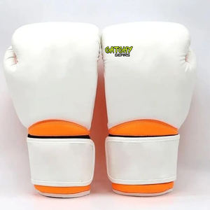 Guantes de Boxeo Profesionales Twins de Cuero Genuino Hechos a Medida de Alta Calidad con Calidad Superior - Product Image 1