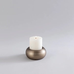 เชิงเทียนโลหะสำหรับตกแต่งโต๊ะในงานแต่งงานสีทองโบราณสำหรับตกแต่งบ้านและงานแต่งงานดีไซน์ใหม่ - Product Image 1