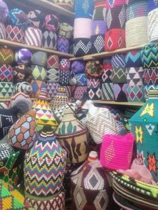 Cesta de pan de paja berber marroquí, vintage, colorida - Product Image 6