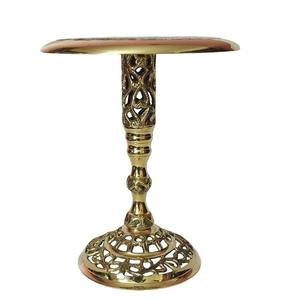 Proveedor indio Mesa auxiliar de latón decorativa Acento glamuroso para dormitorios y salones Disponible en suministro mundial de India - Product Image 2